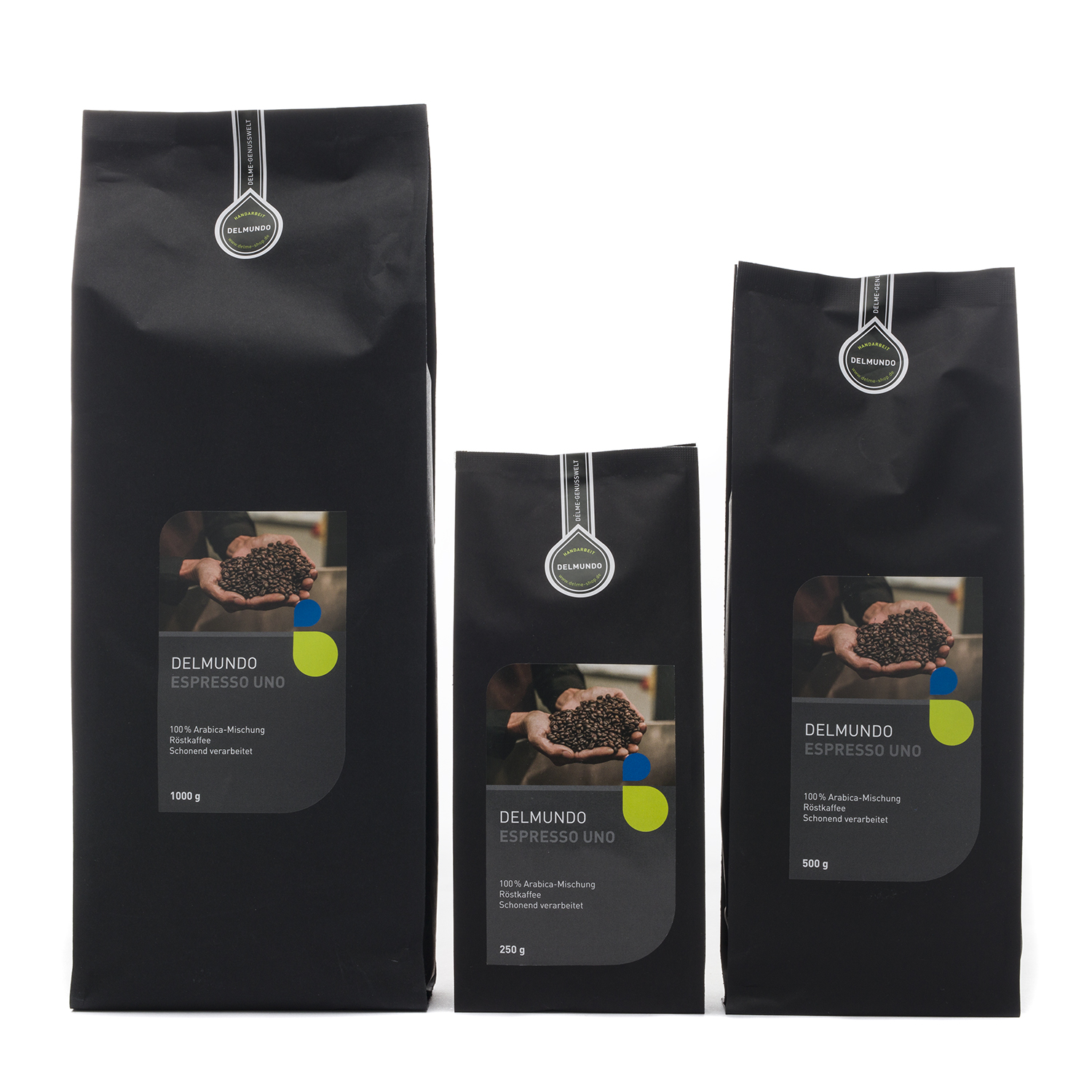 drei verschiedene Packungsgrößen von Kaffee Espresso Uno stehen nebeneinander.